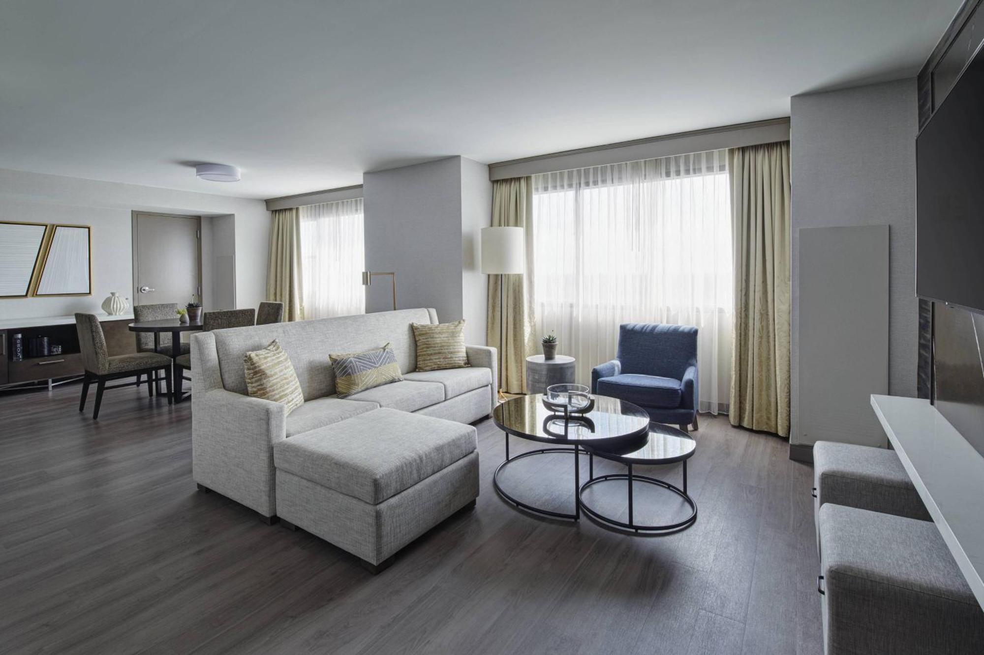 Готель Detroit Marriott Трой Екстер'єр фото