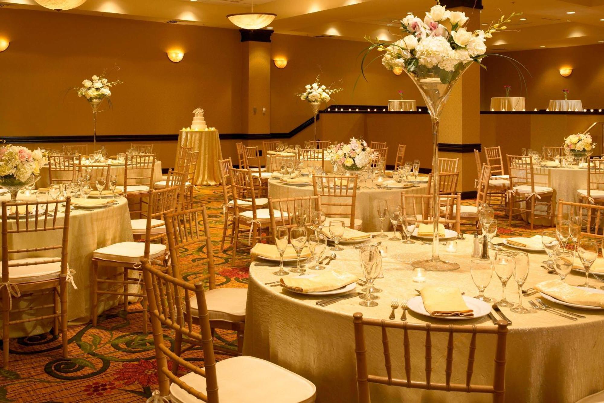 Готель Detroit Marriott Трой Екстер'єр фото